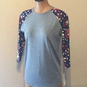 LulaRoe‎ Randy patriotic top